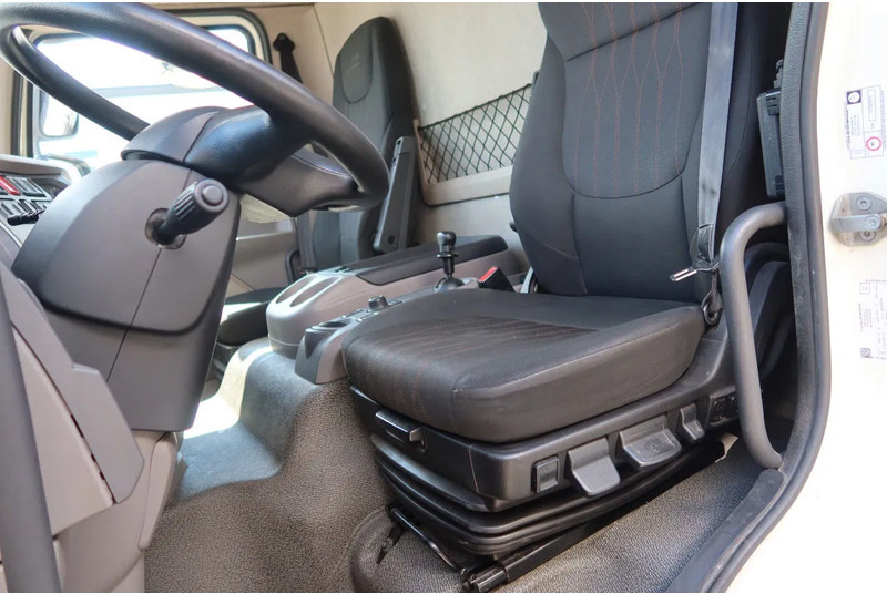 DAF LF 230 Bak+Klep Dhollandia 1500 kg Euro 6 - Furgonas sunkvežimis: foto 5 DAF LF 230 Bak+Klep Dhollandia 1500 kg Euro 6 - Furgonas sunkvežimis: foto 5