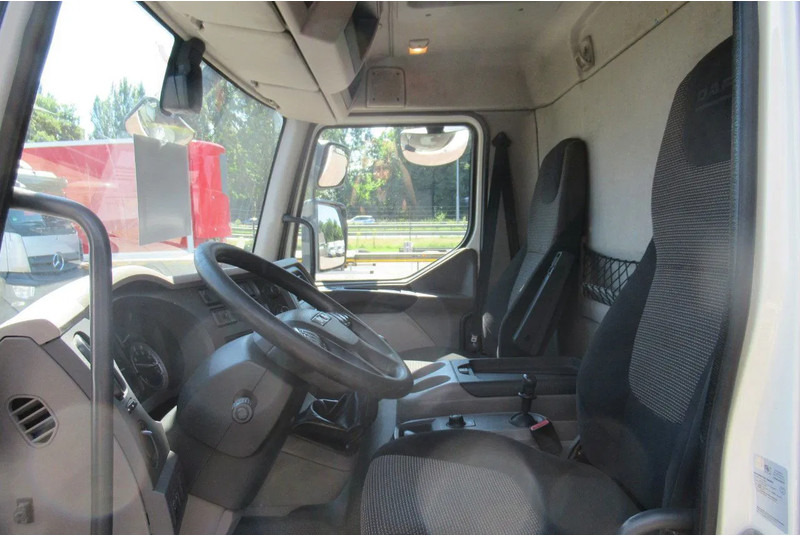 DAF LF 250 250 bak + klep + schuifzeil E6 - Tentinis sunkvežimis: foto 4 DAF LF 250 250 bak + klep + schuifzeil E6 - Tentinis sunkvežimis: foto 4