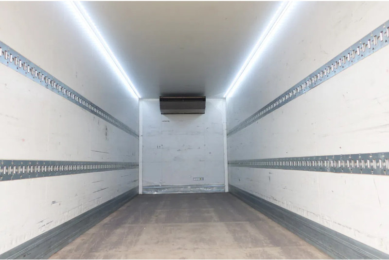 DAF LF 290 Koel/Vries+ Klep 1500 kg Thermoking T 600R - Refrižeratorius sunkvežimis: foto 4 DAF LF 290 Koel/Vries+ Klep 1500 kg Thermoking T 600R - Refrižeratorius sunkvežimis: foto 4