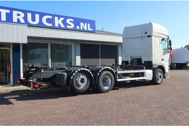 DAF XF 106.450 Wissellaadbaksysteem / Chassis - Konteineris-vežimus/ Sukeisti kūną sunkvežimis: foto 3 DAF XF 106.450 Wissellaadbaksysteem / Chassis - Konteineris-vežimus/ Sukeisti kūną sunkvežimis: foto 3