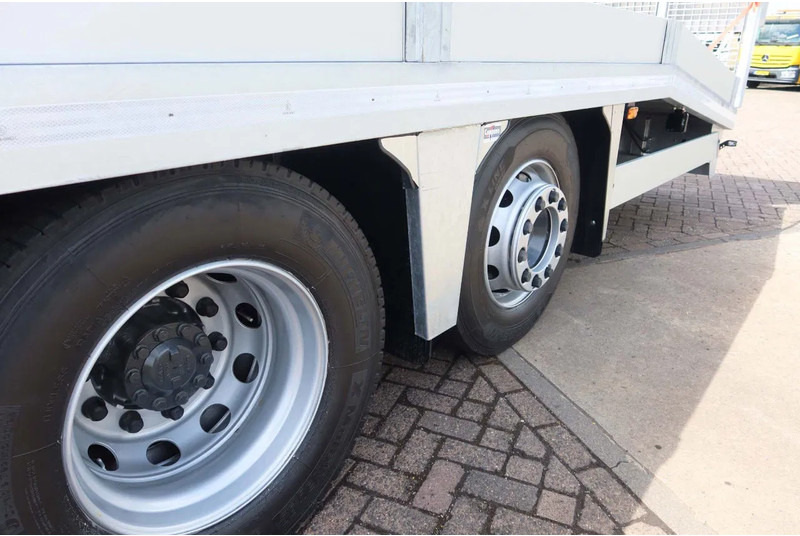 Autovežis sunkvežimis DAF XF 106.480 106 XF 480: foto 10 Autovežis sunkvežimis DAF XF 106.480 106 XF 480: foto 10