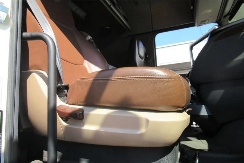 DAF XF 510 Fat 6x4 Euro 6 - Hook-lift sunkvežimis: foto 5 DAF XF 510 Fat 6x4 Euro 6 - Hook-lift sunkvežimis: foto 5