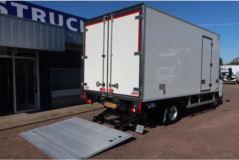 FUSO Canter Thermoking T 600R Koel/Vries + Laadklep - Refrižeratorius sunkvežimis: foto 4 FUSO Canter Thermoking T 600R Koel/Vries + Laadklep - Refrižeratorius sunkvežimis: foto 4