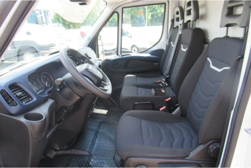 Iveco Daily 35C16 Bak+Klep Automaat - Furgonas su krovinių dėže: foto 5 Iveco Daily 35C16 Bak+Klep Automaat - Furgonas su krovinių dėže: foto 5