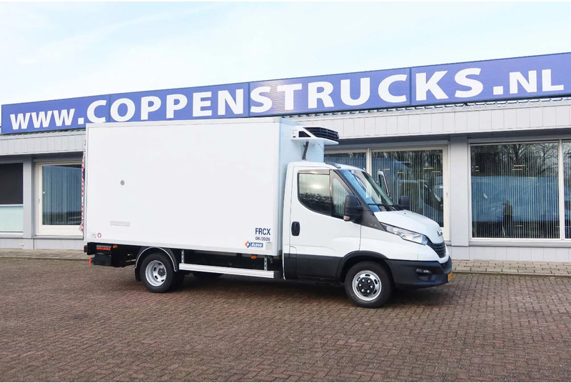 Iveco Daily 35C16 Carrier Xarios 350 Koel+Vries+verwarmen + stekker 220 volt, Dhollandia 750 kg klep - Furgonas šaldytuvas: foto 2 Iveco Daily 35C16 Carrier Xarios 350 Koel+Vries+verwarmen + stekker 220 volt, Dhollandia 750 kg klep - Furgonas šaldytuvas: foto 2