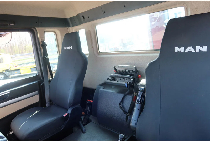 MAN TGS 35.360 8x2 Euro 6 Oprijwagen + Hiab 228 E 3 kraan. - Platforminis/ Bortinis sunkvežimis, Sunkvežimis su kranu: foto 5 MAN TGS 35.360 8x2 Euro 6 Oprijwagen + Hiab 228 E 3 kraan. - Platforminis/ Bortinis sunkvežimis, Sunkvežimis su kranu: foto 5