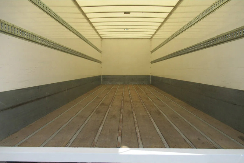 Mercedes-Benz Actros 1832 1832 LL 4x2 - Furgonas sunkvežimis: foto 4 Mercedes-Benz Actros 1832 1832 LL 4x2 - Furgonas sunkvežimis: foto 4