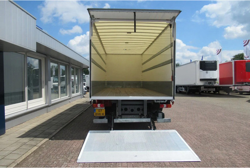 Mercedes-Benz Actros 1832 1832 LL 4x2 - Furgonas sunkvežimis: foto 3 Mercedes-Benz Actros 1832 1832 LL 4x2 - Furgonas sunkvežimis: foto 3