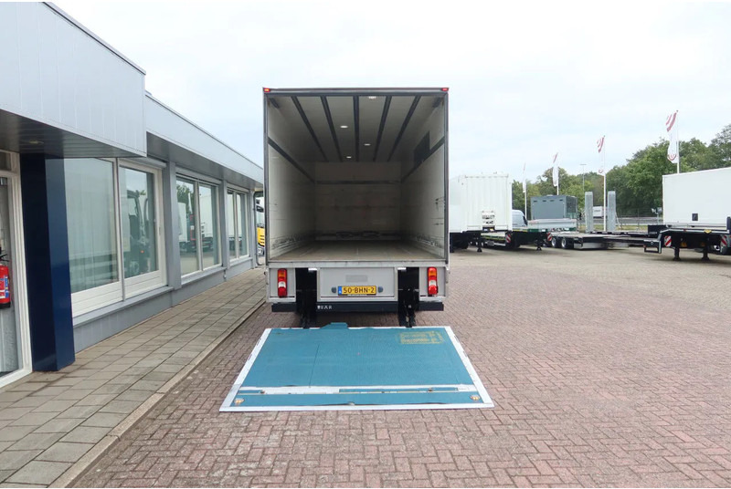 Mercedes-Benz Antos 1924 LL Bakwagen + laadklep 2500 kg - Furgonas sunkvežimis: foto 4 Mercedes-Benz Antos 1924 LL Bakwagen + laadklep 2500 kg - Furgonas sunkvežimis: foto 4