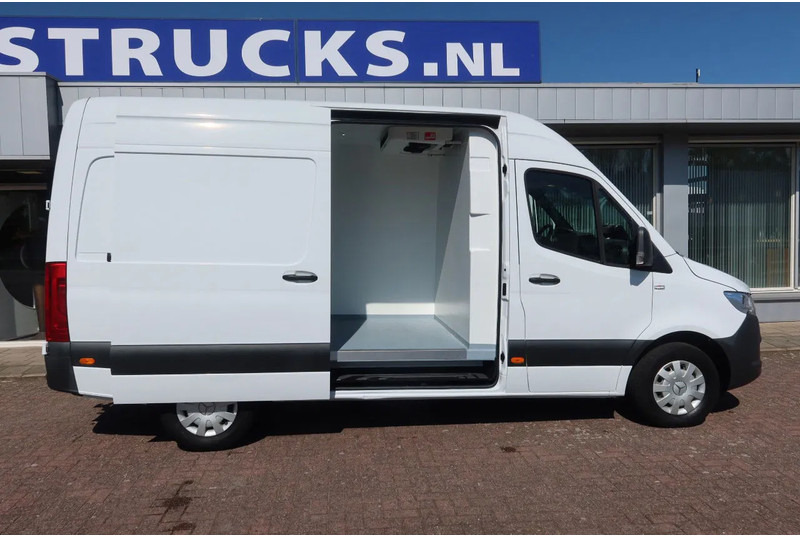 Mercedes-Benz Sprinter 316 Koel/Vries L2/H2 Trekhaak 3500kg - Furgonas šaldytuvas: foto 2 Mercedes-Benz Sprinter 316 Koel/Vries L2/H2 Trekhaak 3500kg - Furgonas šaldytuvas: foto 2