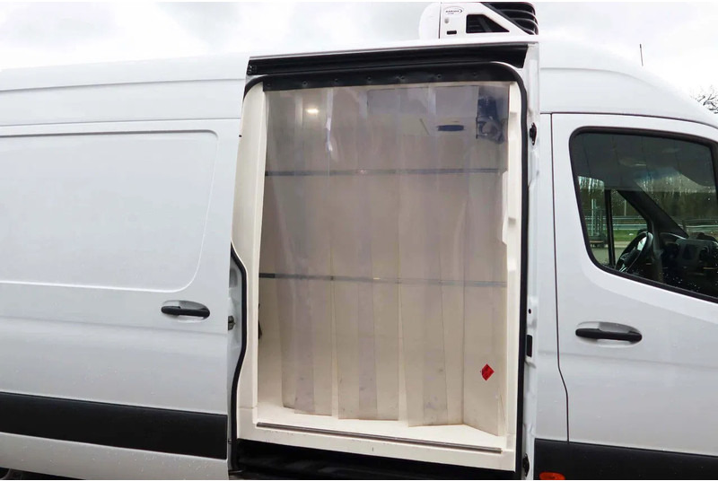 Mercedes-Benz Sprinter 317 CDI L3/H2 Multi temp, Verplaatsbare tussenwand - Furgonas šaldytuvas: foto 3 Mercedes-Benz Sprinter 317 CDI L3/H2 Multi temp, Verplaatsbare tussenwand - Furgonas šaldytuvas: foto 3