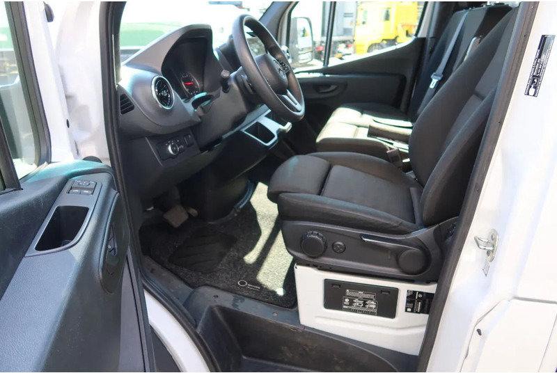 Mercedes-Benz Sprinter 515 CDI - Furgonas su krovinių dėže: foto 5 Mercedes-Benz Sprinter 515 CDI - Furgonas su krovinių dėže: foto 5