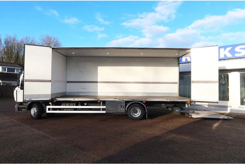 Renault D250 Bakwagen + Laadklep Deuren - Furgonas sunkvežimis: foto 2 Renault D250 Bakwagen + Laadklep Deuren - Furgonas sunkvežimis: foto 2