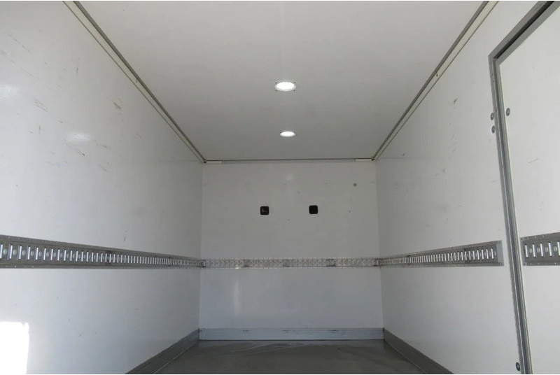 Renault Master Heating HEAVY DUTCH FLOWER TRUCK Euro 6 - Furgonas sunkvežimis: foto 4 Renault Master Heating HEAVY DUTCH FLOWER TRUCK Euro 6 - Furgonas sunkvežimis: foto 4