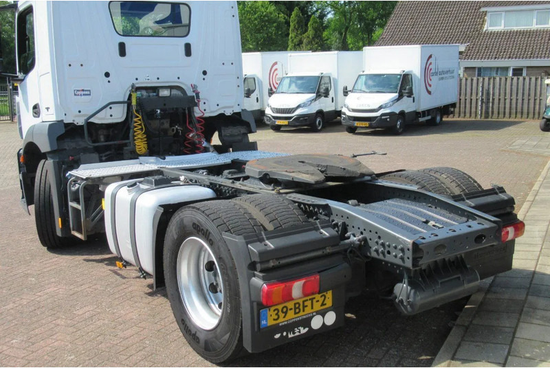 Mercedes-Benz Antos 1833 L - Vilkikas: foto 3 Mercedes-Benz Antos 1833 L - Vilkikas: foto 3