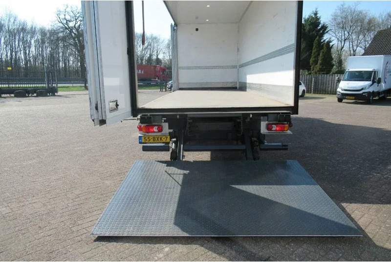 Volvo FL 250 Bakwagen + 6 deuren + Laadklep 2000 kg - Furgonas sunkvežimis: foto 4 Volvo FL 250 Bakwagen + 6 deuren + Laadklep 2000 kg - Furgonas sunkvežimis: foto 4