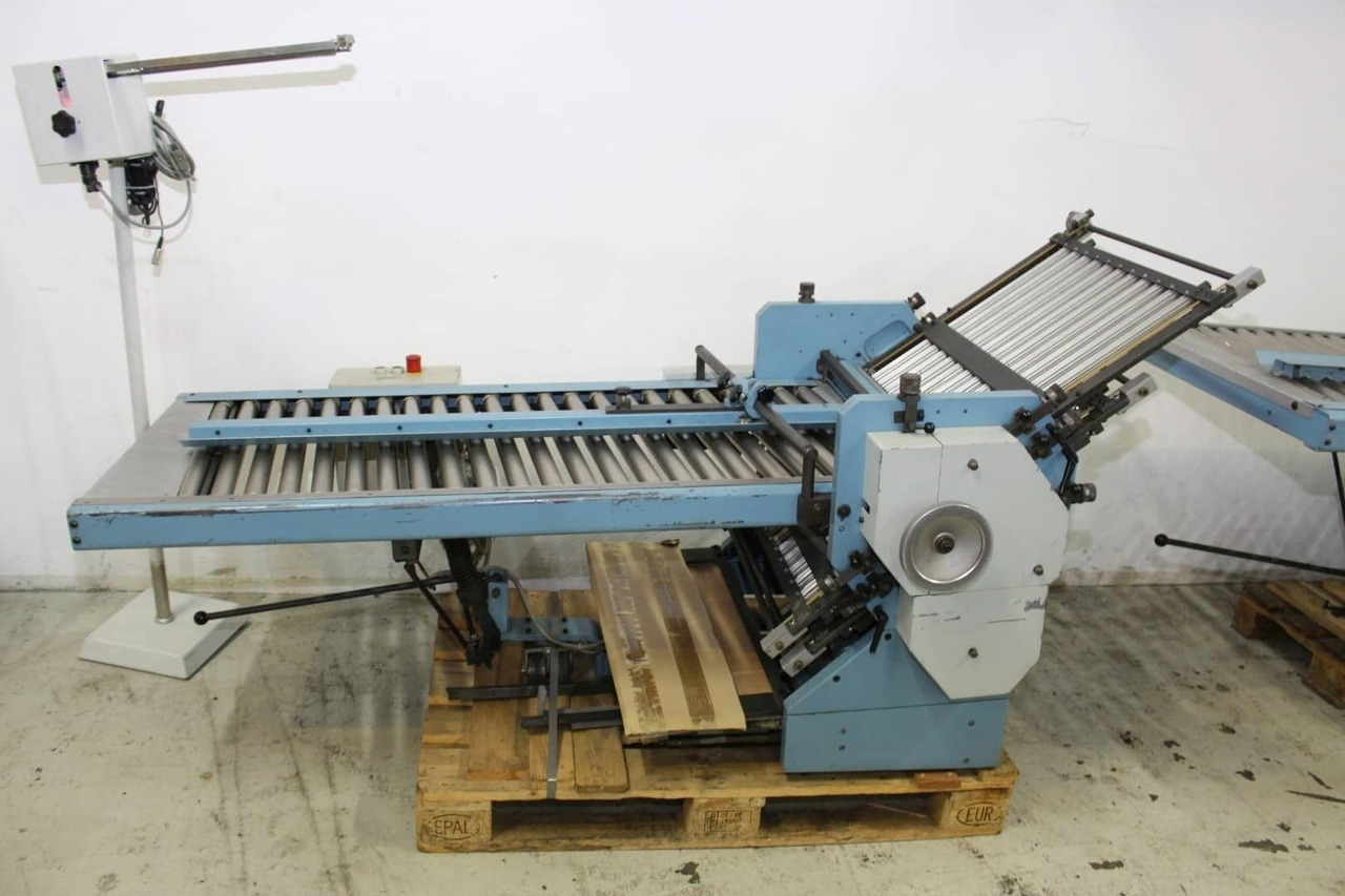 MBO T56/4 - Lankstymo mašina: foto 1 MBO T56/4 - Lankstymo mašina: foto 1