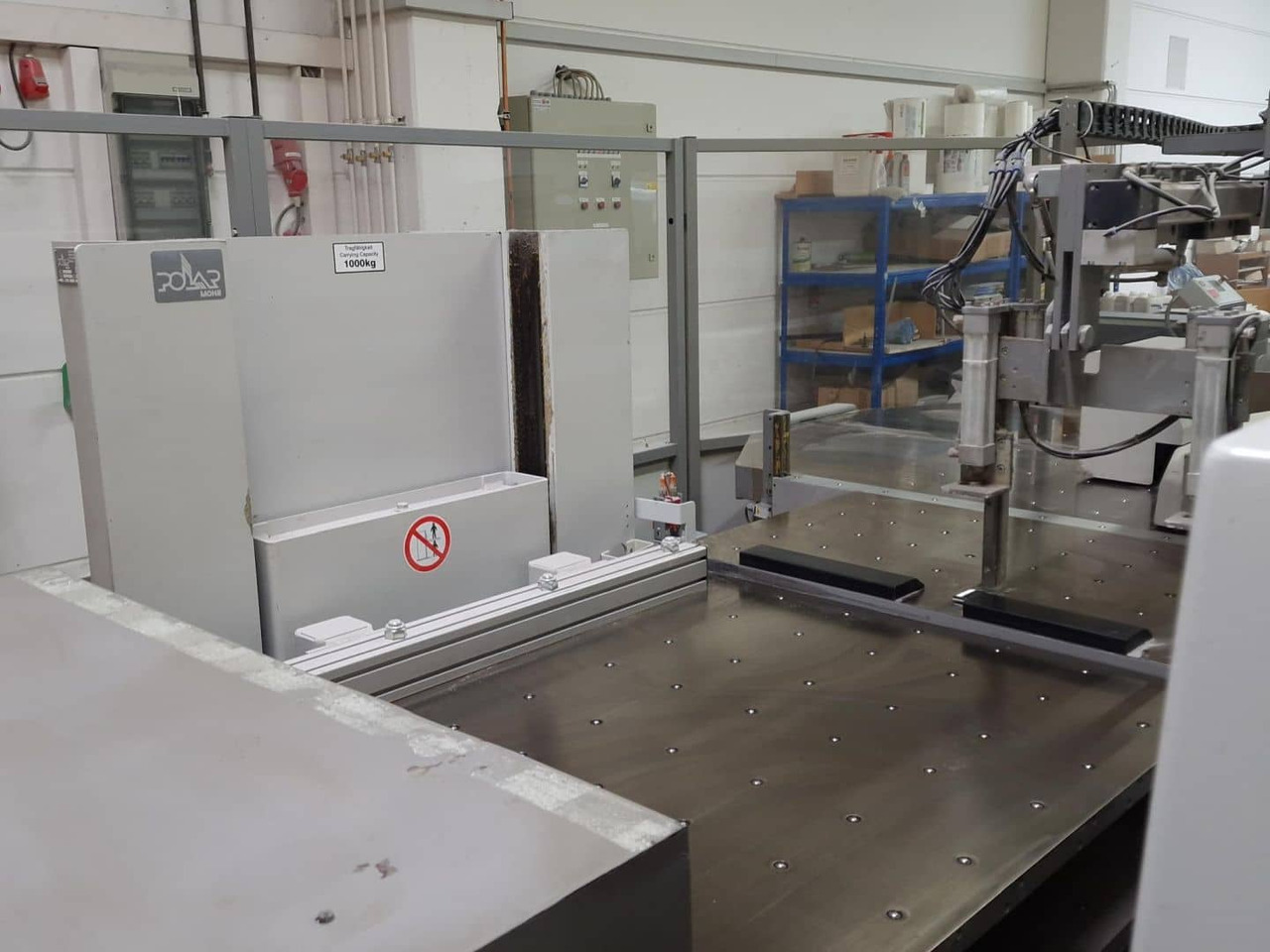 Polar 137XT-AT - Popieriaus pjaustymo mašina: foto 5 Polar 137XT-AT - Popieriaus pjaustymo mašina: foto 5