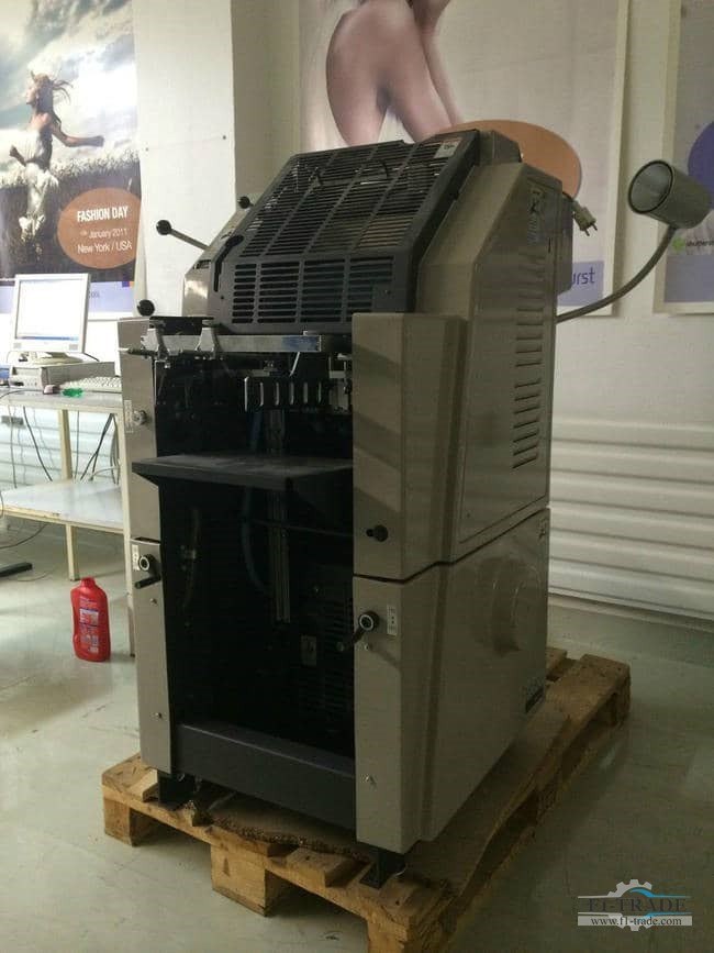 Ryobi 2700 - Ofsetinės spaudos mašina: foto 1 Ryobi 2700 - Ofsetinės spaudos mašina: foto 1