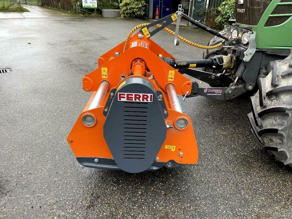 Ferri MKD2800 front klepelmaaier hamerklepels - Žolės smulkintuvas: foto 3 Ferri MKD2800 front klepelmaaier hamerklepels - Žolės smulkintuvas: foto 3