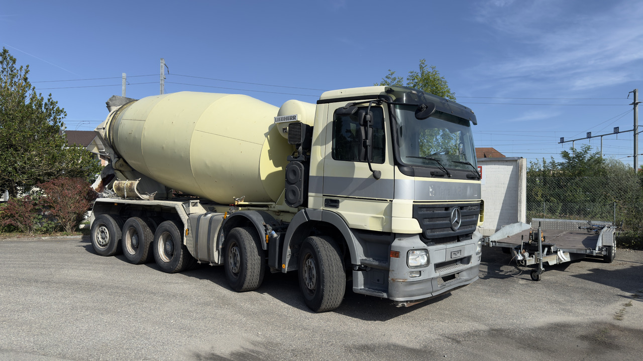 MERCEDES-BENZ Actros 4448 MP2 - Betono maišyklė: foto 2 MERCEDES-BENZ Actros 4448 MP2 - Betono maišyklė: foto 2