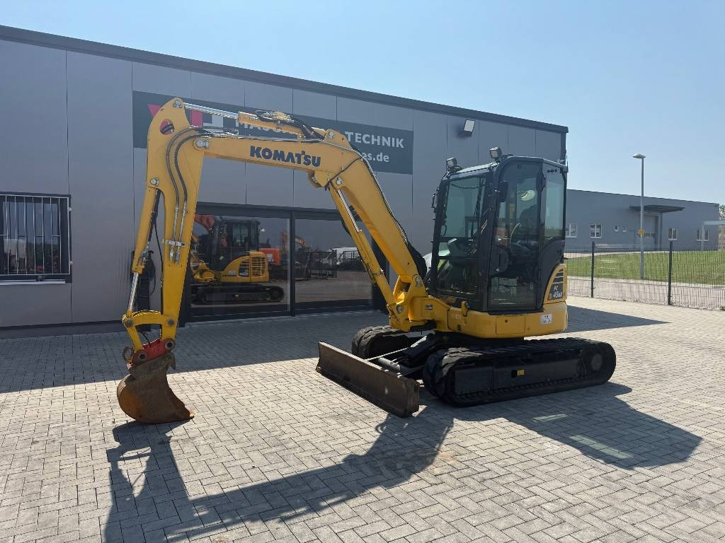 Komatsu PC 45 MR-5 - Mini ekskavatorius: foto 1 Komatsu PC 45 MR-5 - Mini ekskavatorius: foto 1