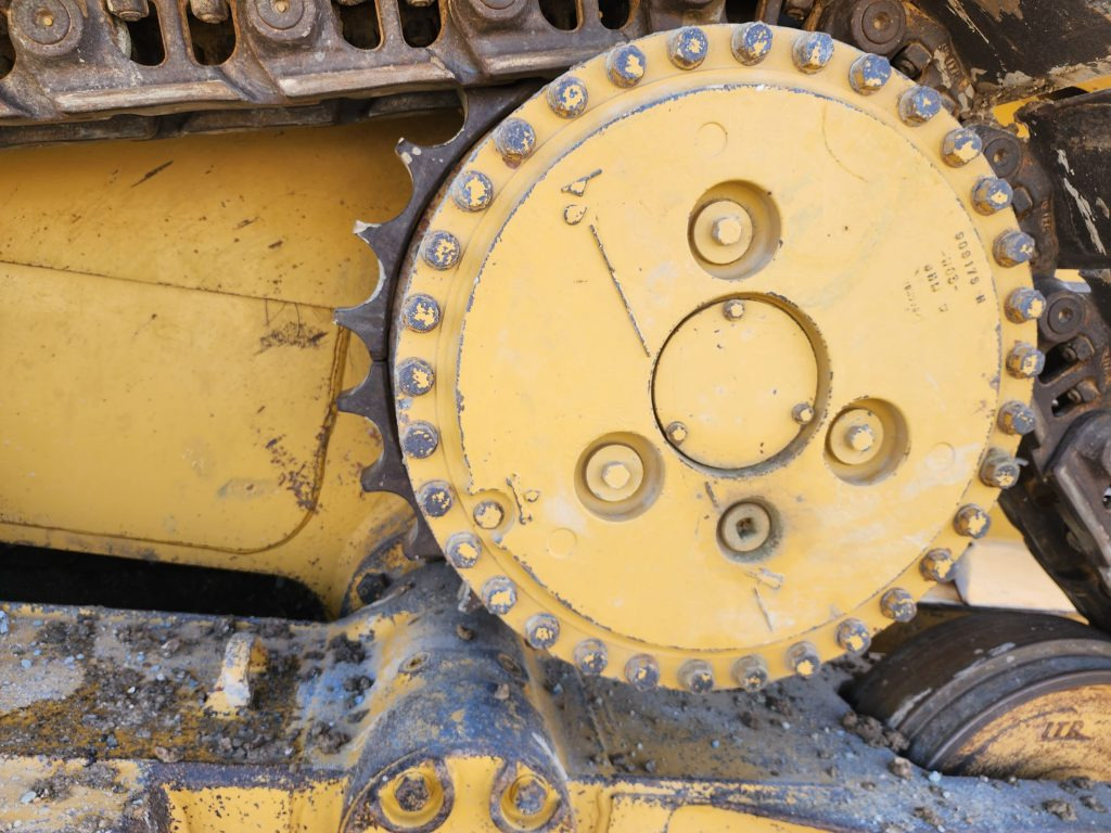 CAT D6R SERIE II - Buldozeris: foto 5 CAT D6R SERIE II - Buldozeris: foto 5