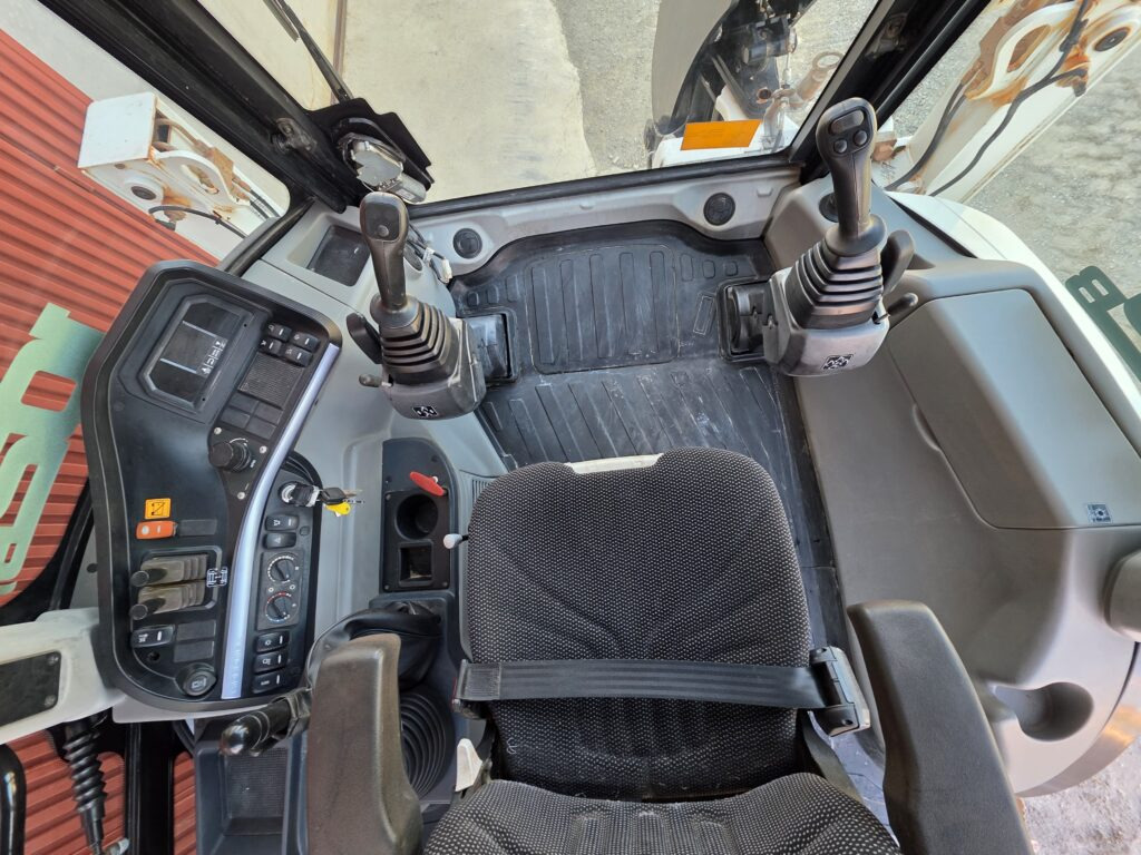 HIDROMEK HMK 102 B lizingą HIDROMEK HMK 102 B: foto 9