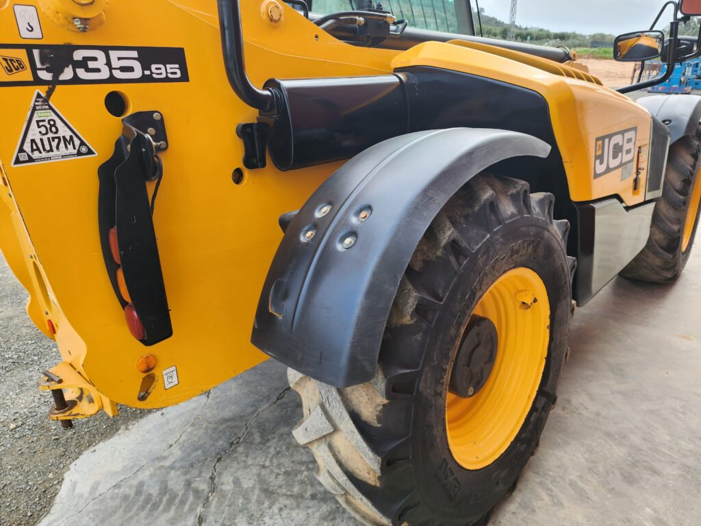 JCB 535-95 - Teleskopinis krautuvas: foto 4 JCB 535-95 - Teleskopinis krautuvas: foto 4