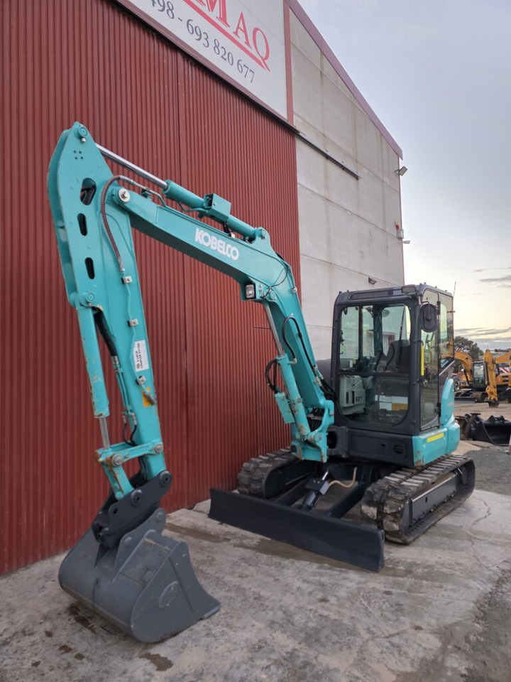 KOBELCO SK55SRK-6E - Mini ekskavatorius: foto 2 KOBELCO SK55SRK-6E - Mini ekskavatorius: foto 2