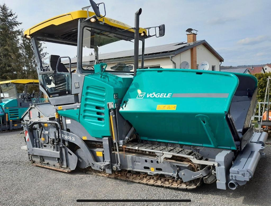 VOGELE SUPER 1600 - Asfalto klotuvas: foto 1 VOGELE SUPER 1600 - Asfalto klotuvas: foto 1