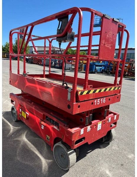Haulotte Compact 8W - 8,2m Elektro Scherenarbeitsbühne - Žirklinis keltuvas: foto 4 Haulotte Compact 8W - 8,2m Elektro Scherenarbeitsbühne - Žirklinis keltuvas: foto 4