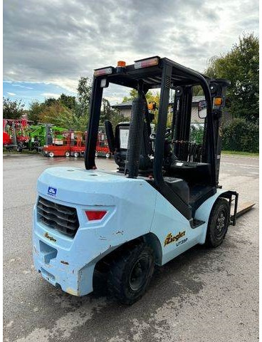 Hyster Yale UT35P Dieselstapler 2500kg, 4800mm, BJ 2019 - Dyzelinis krautuvas: foto 5 Hyster Yale UT35P Dieselstapler 2500kg, 4800mm, BJ 2019 - Dyzelinis krautuvas: foto 5