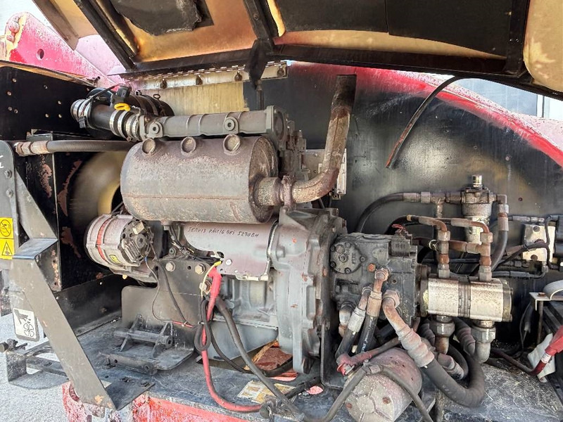 Alkūninis keltuvas JLG 400 S 14,20m Diesel Teleskop-Arbeitsbühne: foto 7