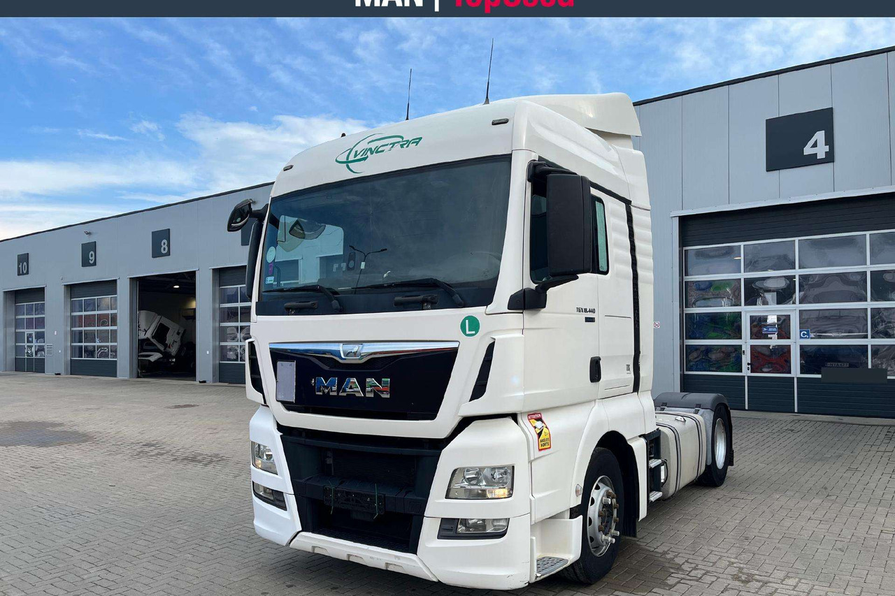 MAN TGX 18.440 XLX Cab Retarder (8815) - Vilkikas: foto 1 MAN TGX 18.440 XLX Cab Retarder (8815) - Vilkikas: foto 1