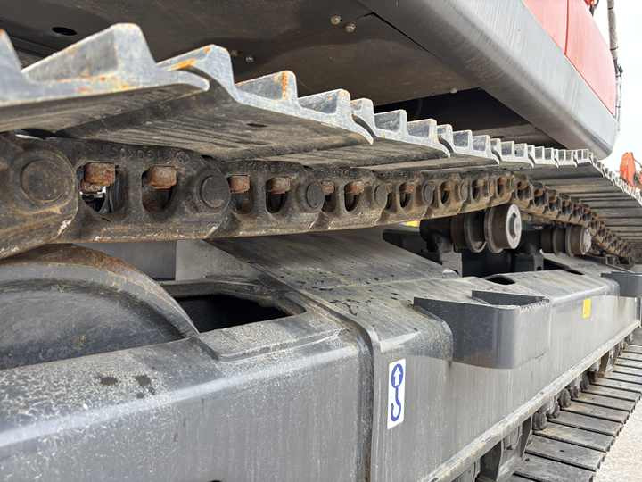 22 Tons Excavator Original Doosan Dx225LCA Crawler Digger Secondhand Used Good Condition Doosan Hydraulic Excavator on Sale - Vikšrinis ekskavatorius: foto 3 22 Tons Excavator Original Doosan Dx225LCA Crawler Digger Secondhand Used Good Condition Doosan Hydraulic Excavator on Sale - Vikšrinis ekskavatorius: foto 3