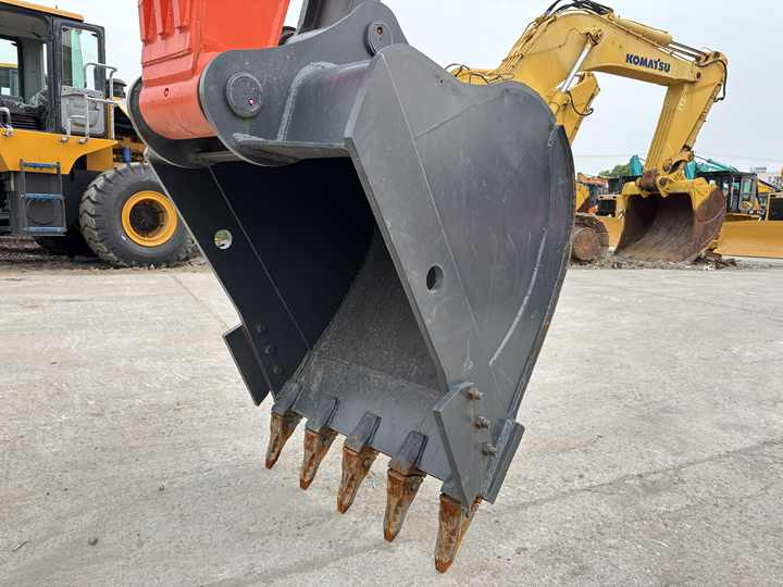 22 Tons Excavator Original Doosan Dx225LCA Crawler Digger Secondhand Used Good Condition Doosan Hydraulic Excavator on Sale - Vikšrinis ekskavatorius: foto 4 22 Tons Excavator Original Doosan Dx225LCA Crawler Digger Secondhand Used Good Condition Doosan Hydraulic Excavator on Sale - Vikšrinis ekskavatorius: foto 4
