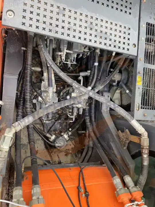 52 ton large mining used doosan dx520lc excavator 520 hydraulic crawler escavadeira dx520 - Ekskavatorius: foto 3 52 ton large mining used doosan dx520lc excavator 520 hydraulic crawler escavadeira dx520 - Ekskavatorius: foto 3