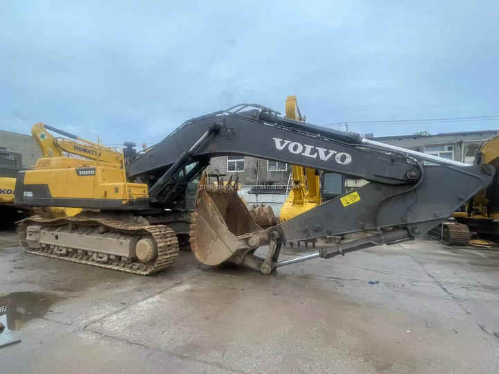 90% new and low hours 48 ton VOLVO EC480D used excavator for sale cheap hot sale Used VOLVO EC480D second hand excavator - Vikšrinis ekskavatorius: foto 5 90% new and low hours 48 ton VOLVO EC480D used excavator for sale cheap hot sale Used VOLVO EC480D second hand excavator - Vikšrinis ekskavatorius: foto 5