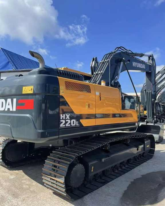 Certificated High Quality Hyundai 220LC Excavator 220lc-9s HX220L 220HD 22 Tons Excavator for Sale - Ekskavatorius: foto 2 Certificated High Quality Hyundai 220LC Excavator 220lc-9s HX220L 220HD 22 Tons Excavator for Sale - Ekskavatorius: foto 2