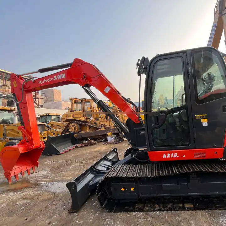 Excellent Performance Used Kubota Kx183-5 Digger Second Hand Mini Excavator 8ton Mini Crawler Excavator kx183-5kx183-3 For Sale - Vikšrinis ekskavatorius: foto 1 Excellent Performance Used Kubota Kx183-5 Digger Second Hand Mini Excavator 8ton Mini Crawler Excavator kx183-5kx183-3 For Sale - Vikšrinis ekskavatorius: foto 1