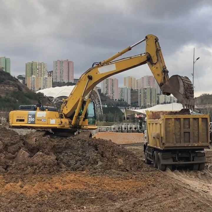 Factory Supply Second-Hand Komatsu PC200-8 PC220-8 PC300 PC350 PC400 20ton Used Crawler Excavator with Good Condition - Vikšrinis ekskavatorius: foto 3 Factory Supply Second-Hand Komatsu PC200-8 PC220-8 PC300 PC350 PC400 20ton Used Crawler Excavator with Good Condition - Vikšrinis ekskavatorius: foto 3