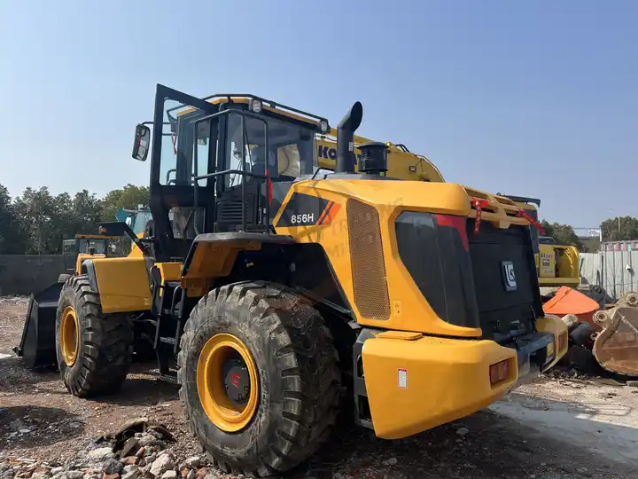 Good performance liugong Loading machinery Sesond hand LG856 LG860H 5 ton Wheel loader Quality assurance in stock - Ratinis krautuvas: foto 4 Good performance liugong Loading machinery Sesond hand LG856 LG860H 5 ton Wheel loader Quality assurance in stock - Ratinis krautuvas: foto 4