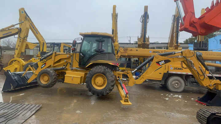 HT636 Mini Tractor with Front End Loader and Backhoe Efficient Cat 420F2 Backhoe Loader Weichai Engine New Condition - Ekskavatorius-krautuvas: foto 3 HT636 Mini Tractor with Front End Loader and Backhoe Efficient Cat 420F2 Backhoe Loader Weichai Engine New Condition - Ekskavatorius-krautuvas: foto 3