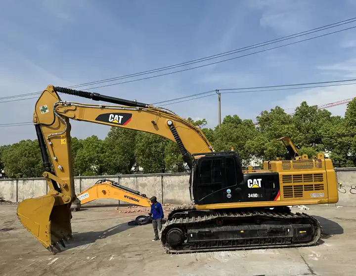 Heavy Duty Caterpillar Digging Machinery Excellent Working Condition Used Cat 349d Excavator In Shanghai - Vikšrinis ekskavatorius: foto 1 Heavy Duty Caterpillar Digging Machinery Excellent Working Condition Used Cat 349d Excavator In Shanghai - Vikšrinis ekskavatorius: foto 1