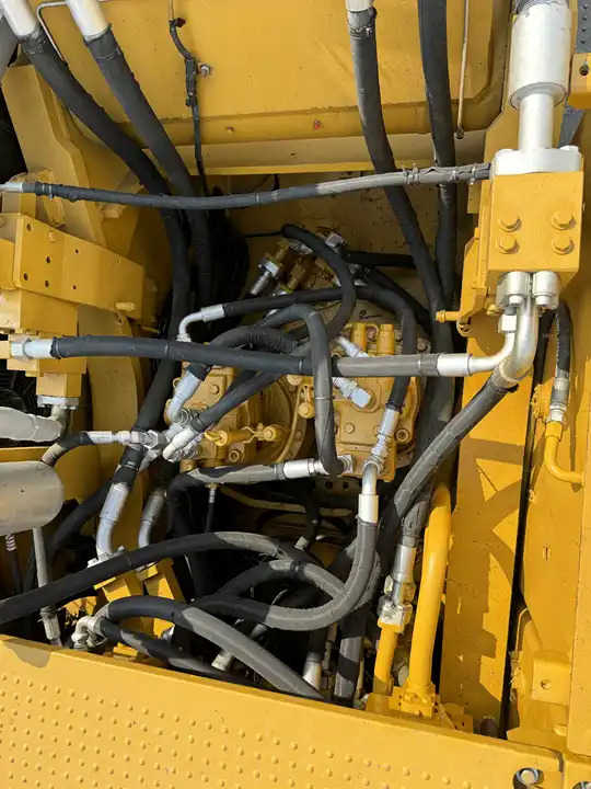 Heavy Duty Caterpillar Digging Machinery Excellent Working Condition Used Cat 349d Excavator In Shanghai - Vikšrinis ekskavatorius: foto 4 Heavy Duty Caterpillar Digging Machinery Excellent Working Condition Used Cat 349d Excavator In Shanghai - Vikšrinis ekskavatorius: foto 4