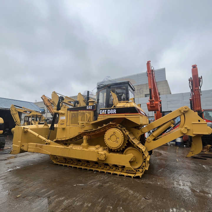 Original Japan Imported Caterpillar D6G Bulldozer Japan Original Cat D6G D7G D7R D9n D8r Used Bulldozers - Buldozeris: foto 1 Original Japan Imported Caterpillar D6G Bulldozer Japan Original Cat D6G D7G D7R D9n D8r Used Bulldozers - Buldozeris: foto 1