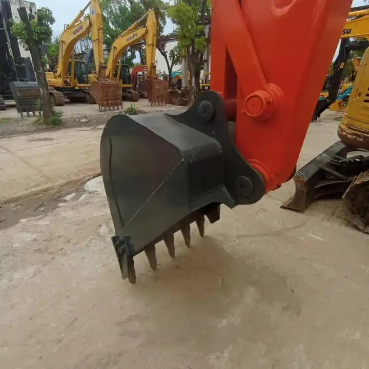 Original Landscaping Excavator Hitachi Zx120 Mini Crawler Excavator With Thumb And Ditch Bucket - Vikšrinis ekskavatorius: foto 2 Original Landscaping Excavator Hitachi Zx120 Mini Crawler Excavator With Thumb And Ditch Bucket - Vikšrinis ekskavatorius: foto 2