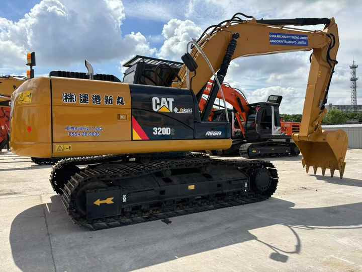 Original Second-hand Used Caterpillar Cat 320d2 320d2l 320d 320dl Cat320d2 Crawler Excavator cat 320d Excavator for Sale - Ekskavatorius: foto 2 Original Second-hand Used Caterpillar Cat 320d2 320d2l 320d 320dl Cat320d2 Crawler Excavator cat 320d Excavator for Sale - Ekskavatorius: foto 2
