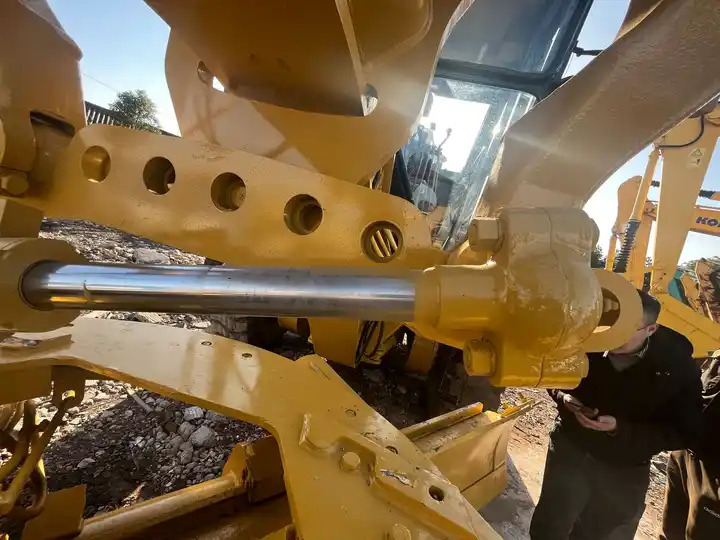 Original Well-Maintained CAT 140K Used Motor Grader for Sale,Second hand CAT 140G 140K wheel grader - Greideris: foto 4 Original Well-Maintained CAT 140K Used Motor Grader for Sale,Second hand CAT 140G 140K wheel grader - Greideris: foto 4